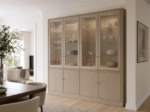 Why Fluted Glass Cabinet Doors Work Better With a Closed Base